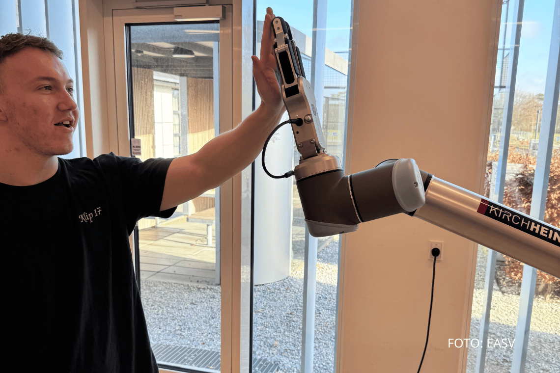 Fremtidens IT-talenter viser teknologisk kreativitet i Tønder – og du kan stadig nå at blive en del af holdet