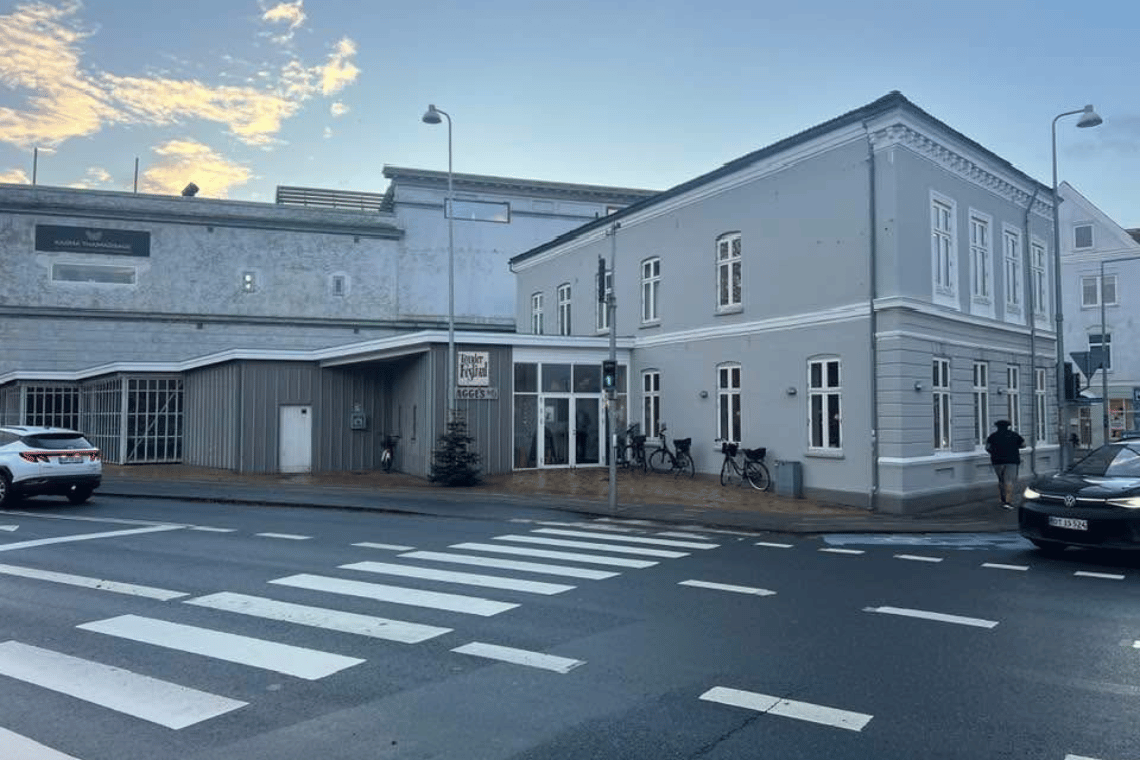 Rasmus Lyberth indlemmes i Folkemusikkens Hall of Fame i Tønder