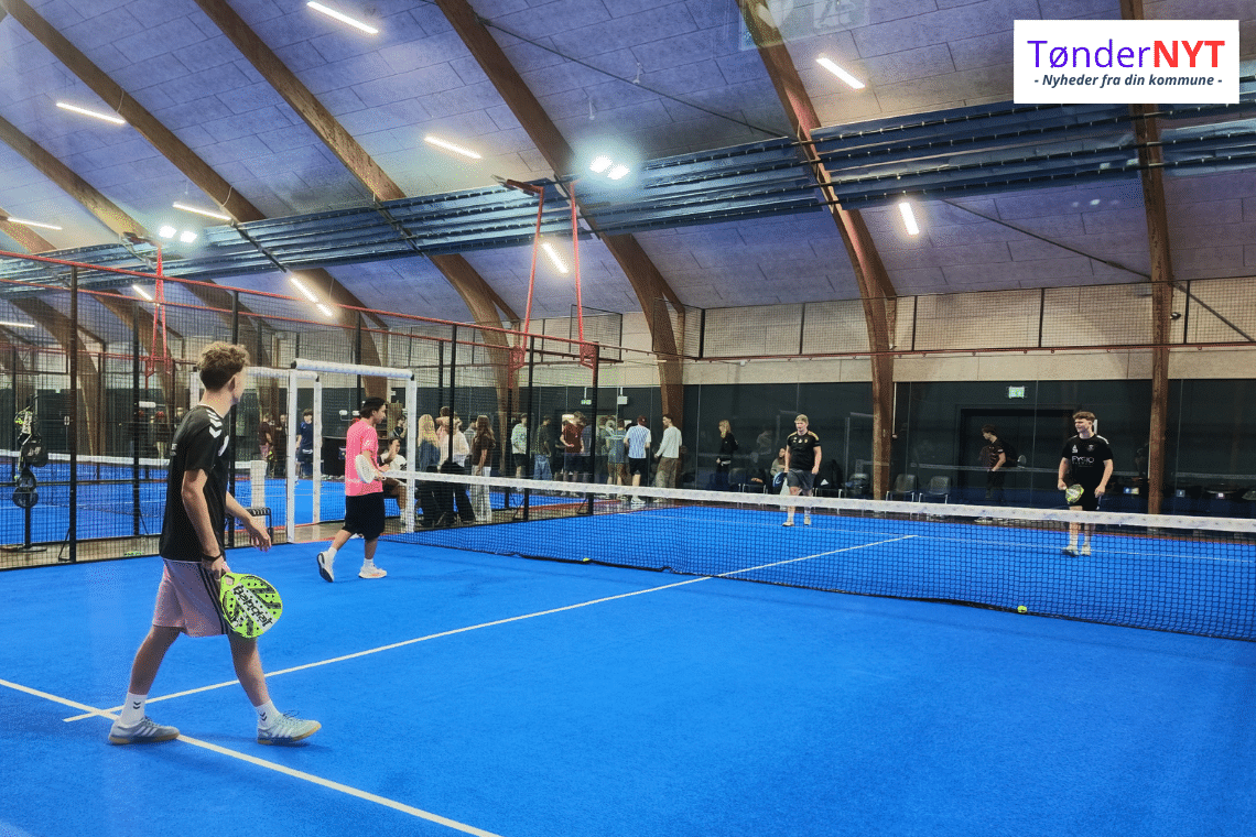 Ungdommen strømmer til padel i Tønder: Lav pris og nye baner lokker