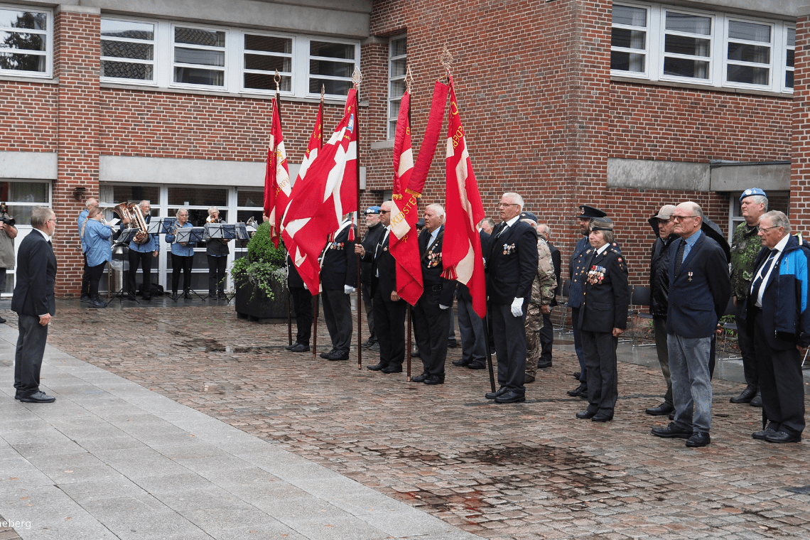 Tønder hyldede Danmarks udsendte med traditionsrig march gennem midtbyen