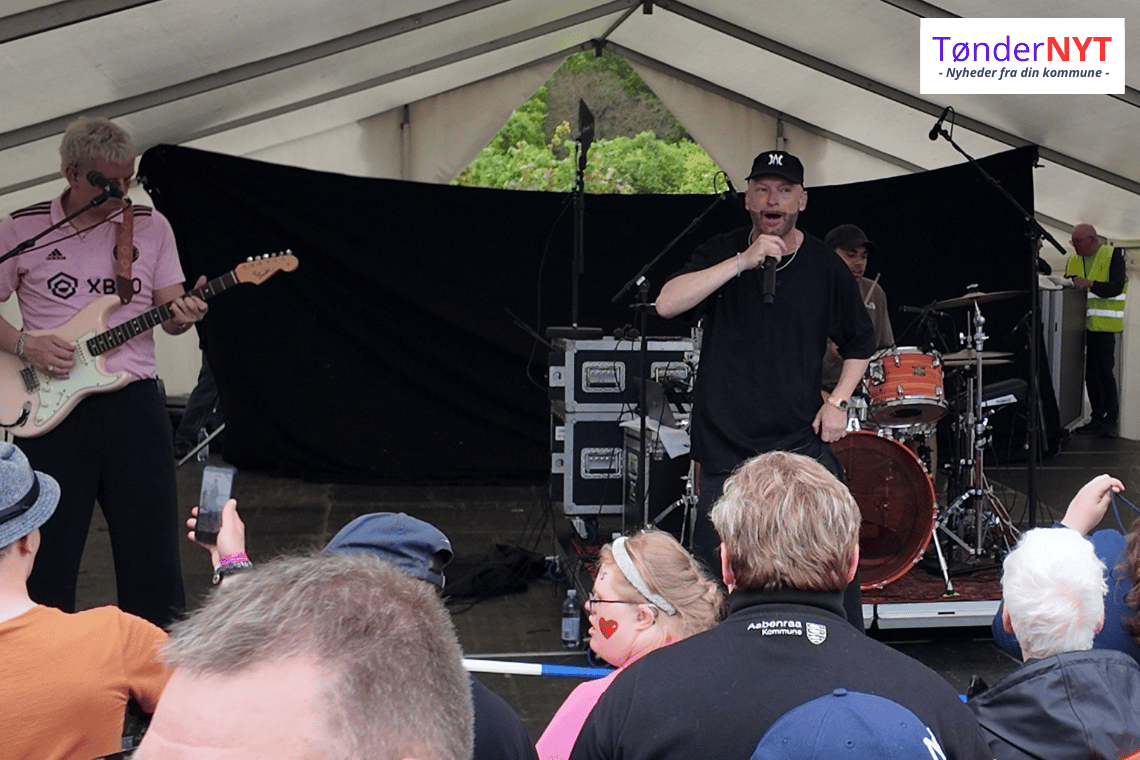 Djämes Braun indtager Torvet: Gratis brag af en åbningskoncert skyder festivalugen i gang