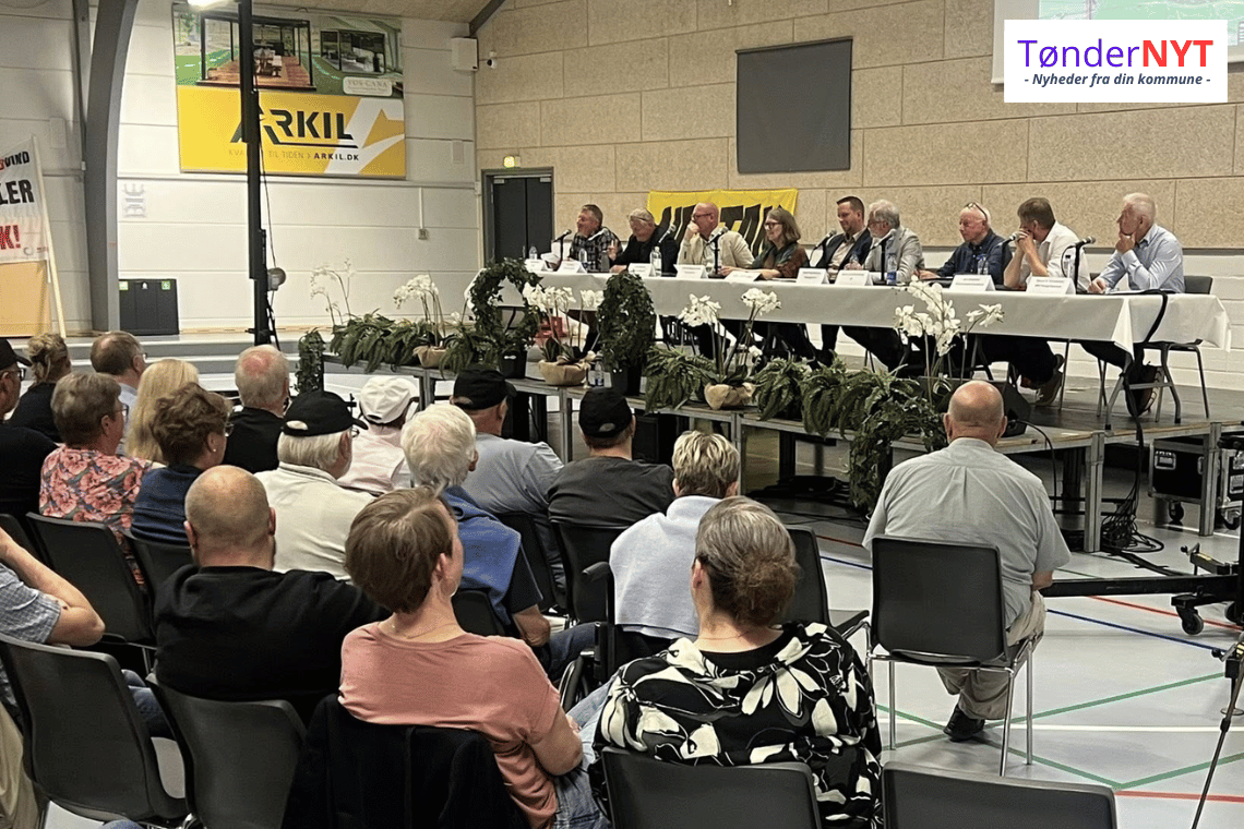 Mere end 400 borgere til hedt debatmøde om vindmøller og solceller i Skærbæk